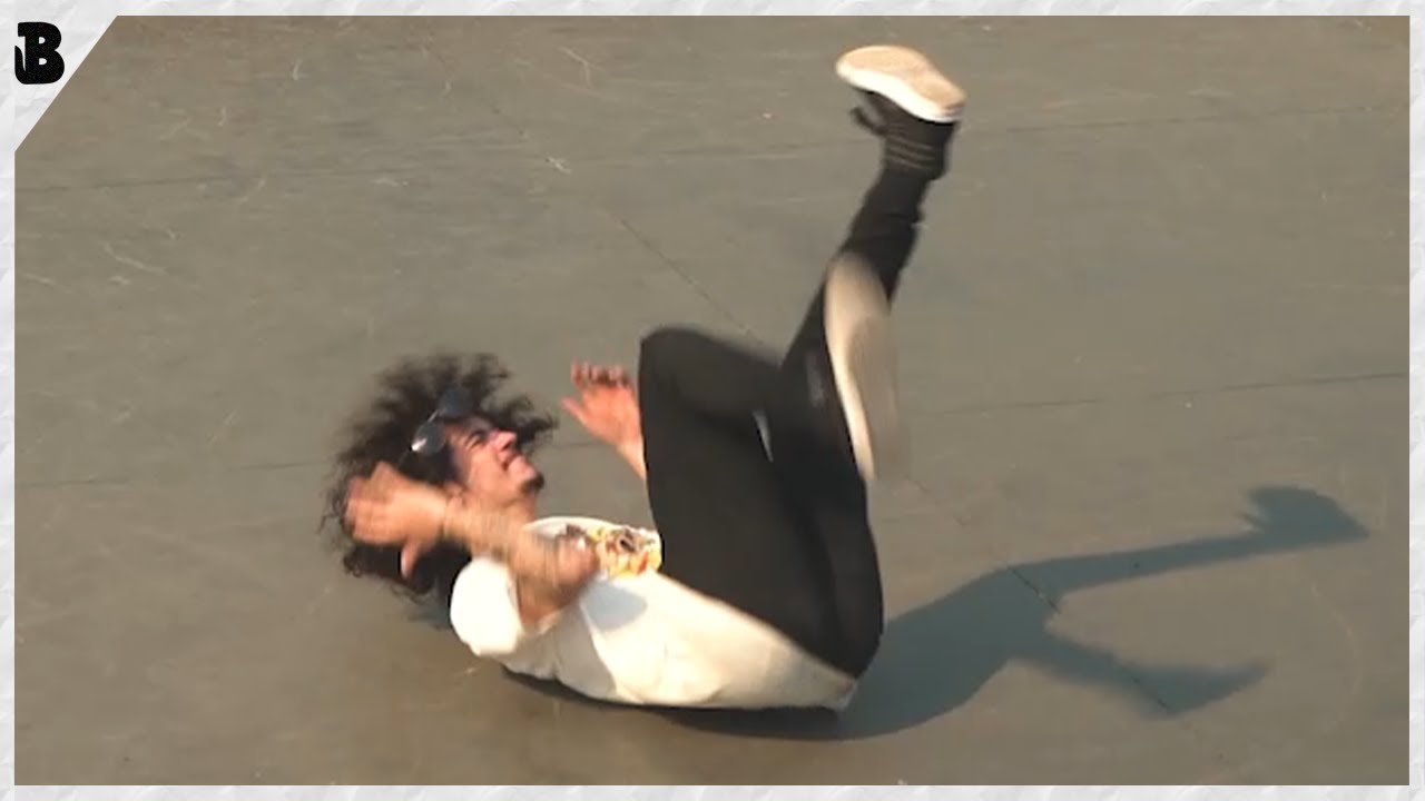 ZERO FAZENDO BREAK DANCE | Cortes do Balela