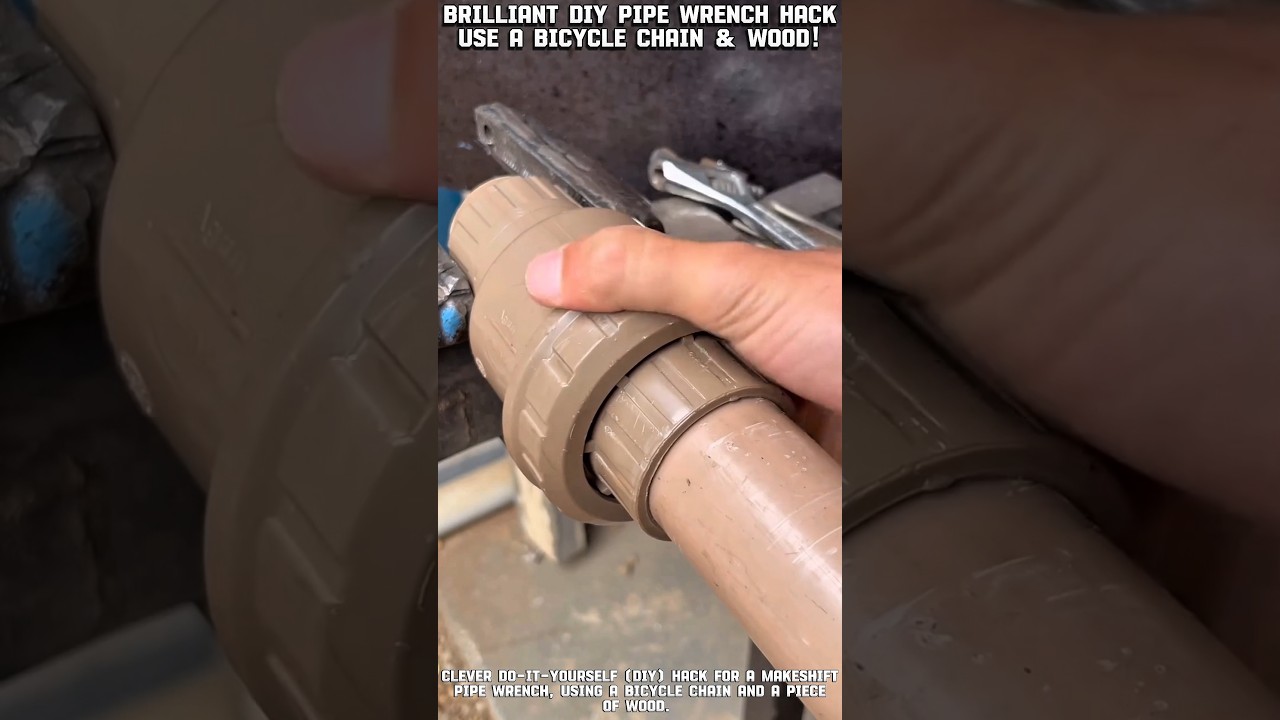 Brilliant DIY Pipe Wrench Hack | Use a Bicycle Chain & Wood!