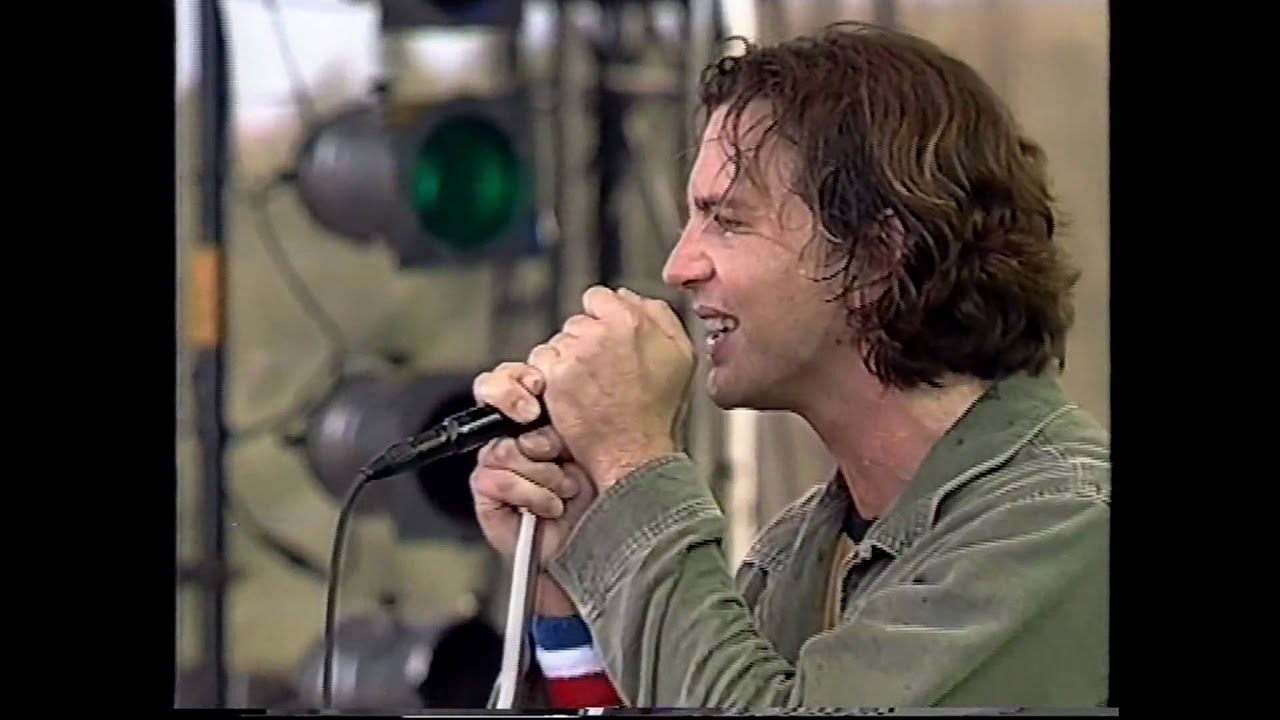 Pearl Jam - Jeremy (Pinkpop 2000)