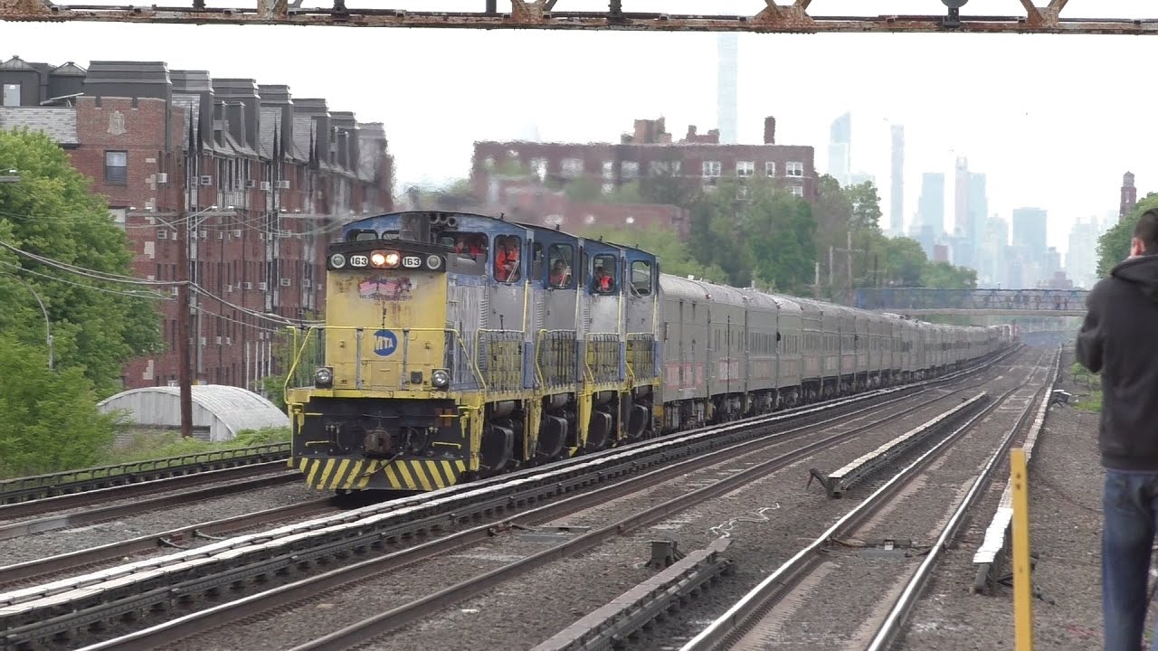 LIRR HD 60fps: Final Ringling Bros. and Barnum & Bailey Circus Train @ Forest Hills (5/10/17)