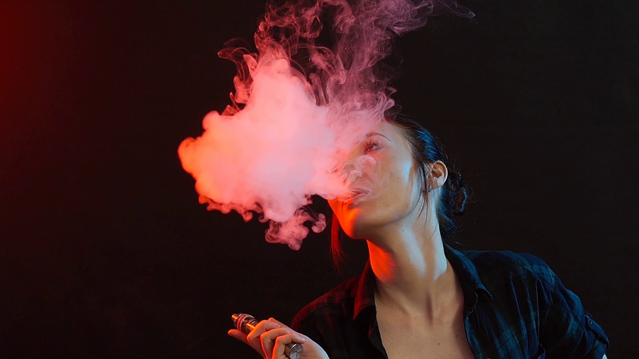 Vape women