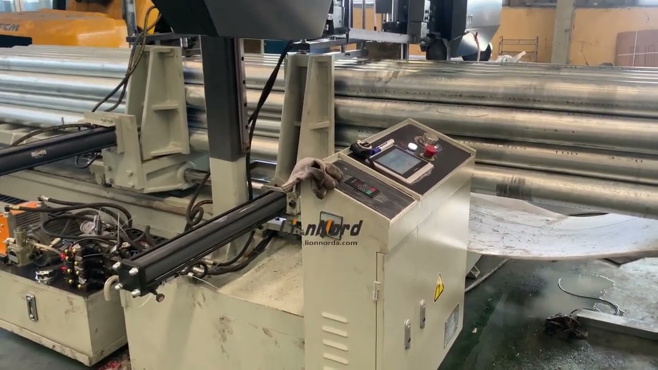 520mm cnc Automatic bundle cutting band saw machine for steel pipes with 2m single feeding length