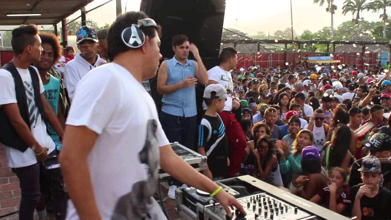 RUMBAS ISLIFE -((( EL # 1 DJ TKILA )))- MATINE H2O-PARTE 2