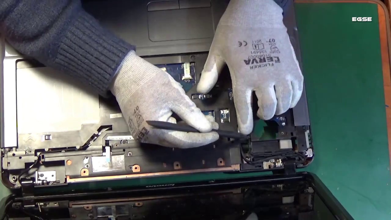 Lenovo G550 no power up. Mainboard repair after liquid spill