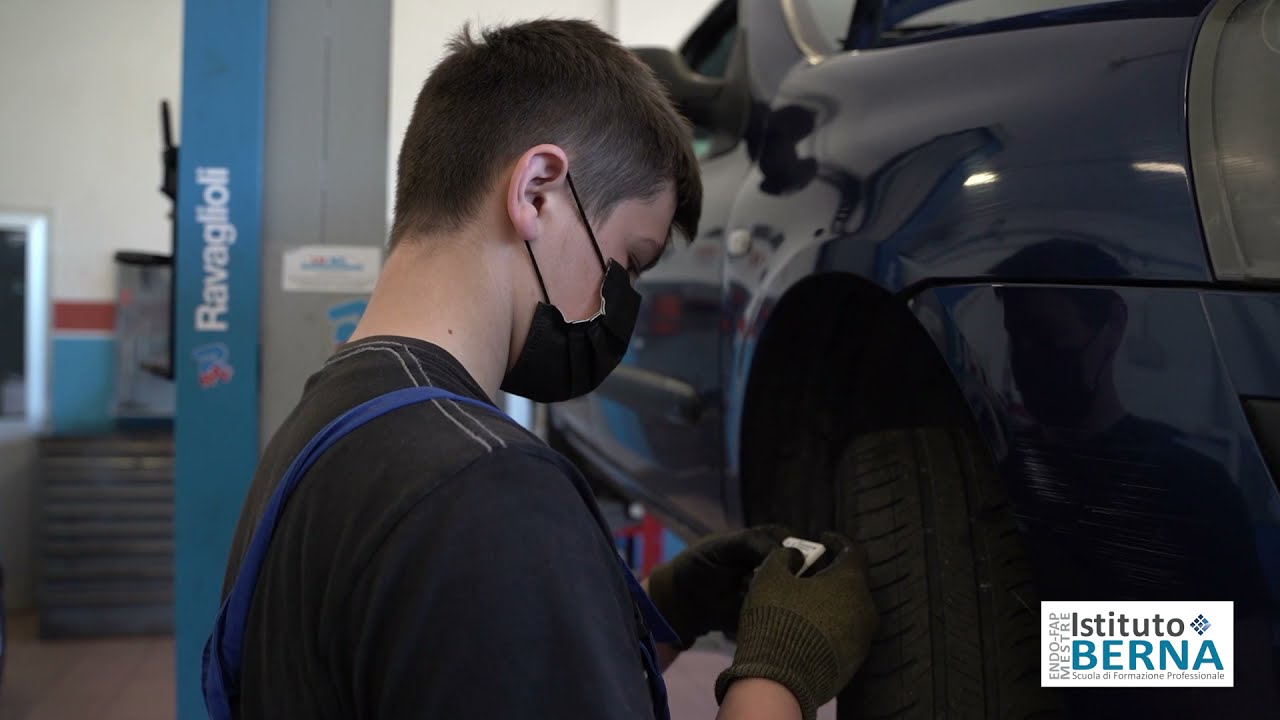 SETTORE INDUSTRIA - RIPARAZIONE VEICOLI A MOTORE