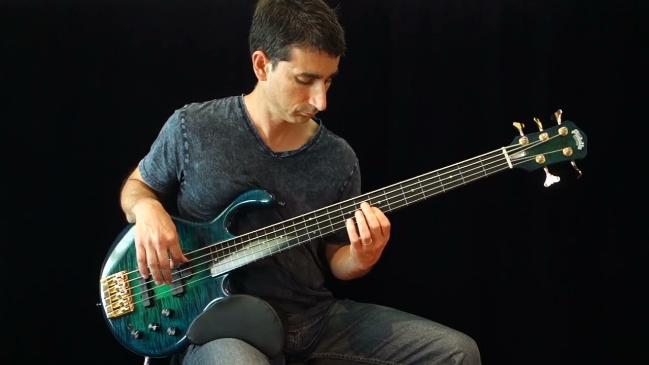 Fretless Bass Solo on Pedulla Pentabuzz - ‘Alone on a Rock'