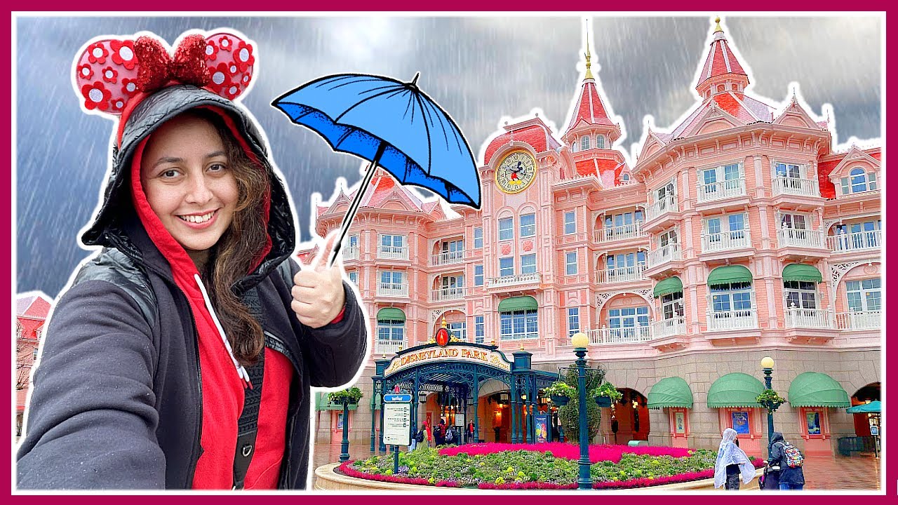 Disneyland Paris in the RAIN! ☔️ Ultimate Tips & Tricks