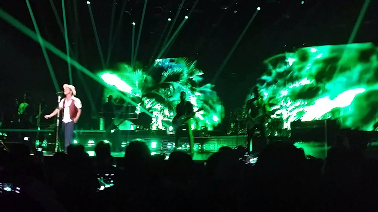 Bruno Mars World Tour in Manila (2014) - FINALE 