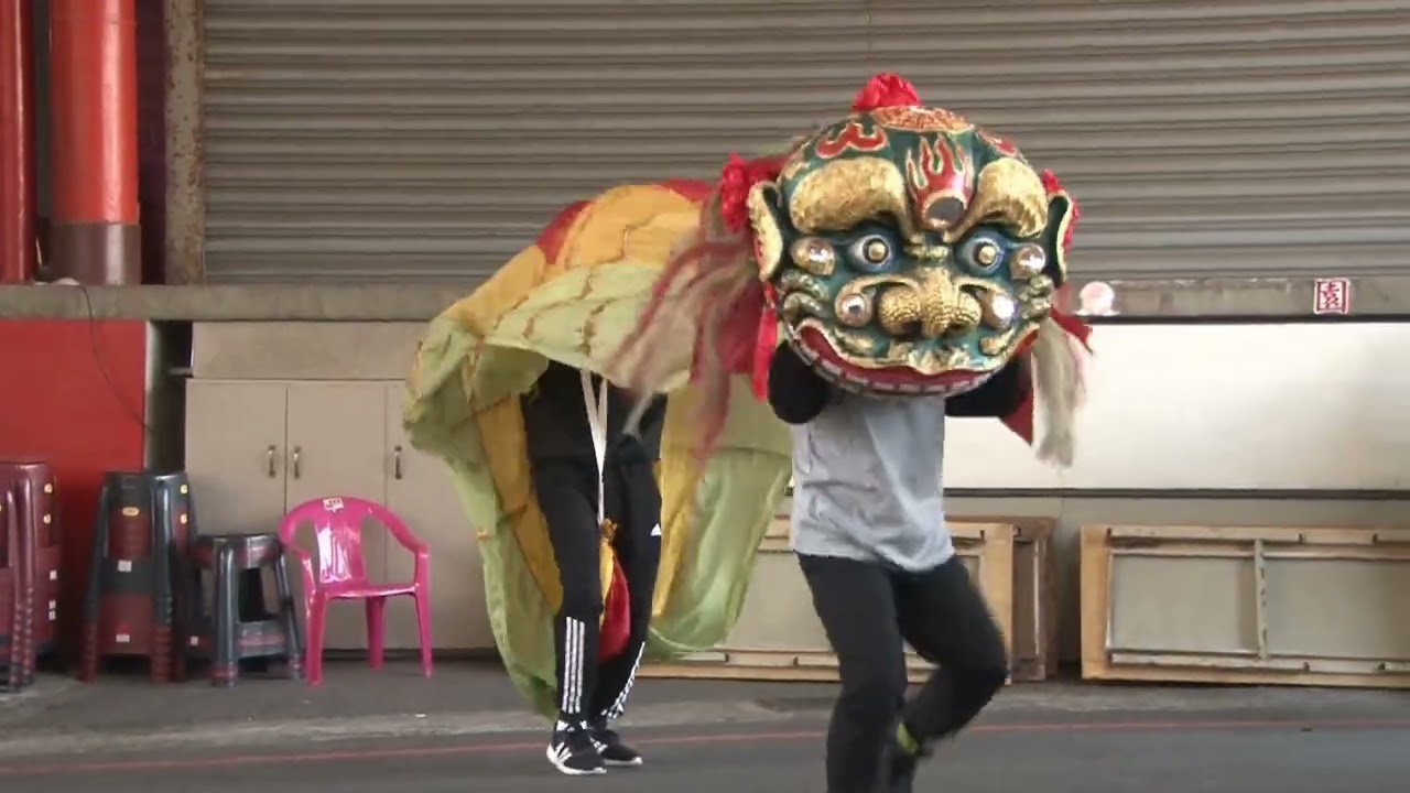 北投玉玄宮 玄天上帝(112)年南巡謁祖之旅  第一站前往(新竹北極殿)參香
