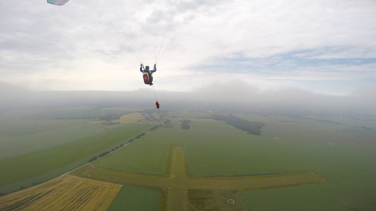 BGD Magic na holu. #AquilaParalotnie #BGDMagic #bgdBase2 #FlyMagic #BGDEpic #FlyEpic #paragliding