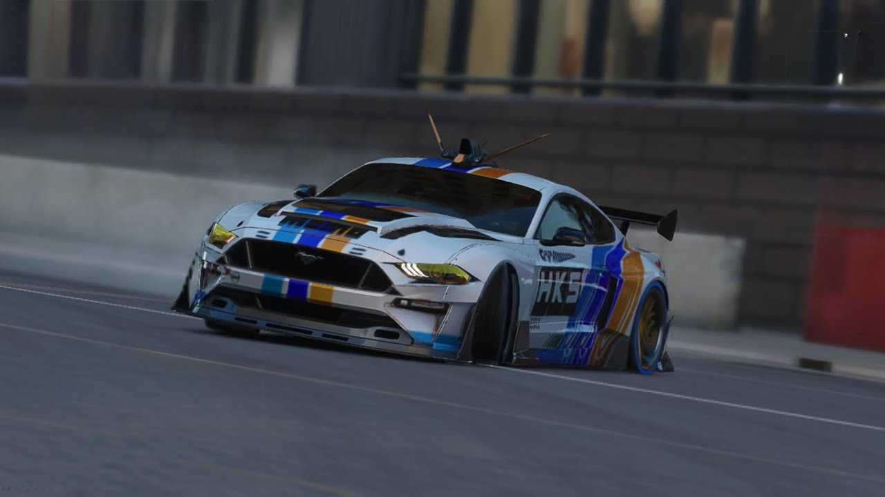 Racing master highlights Ford Mustang GT