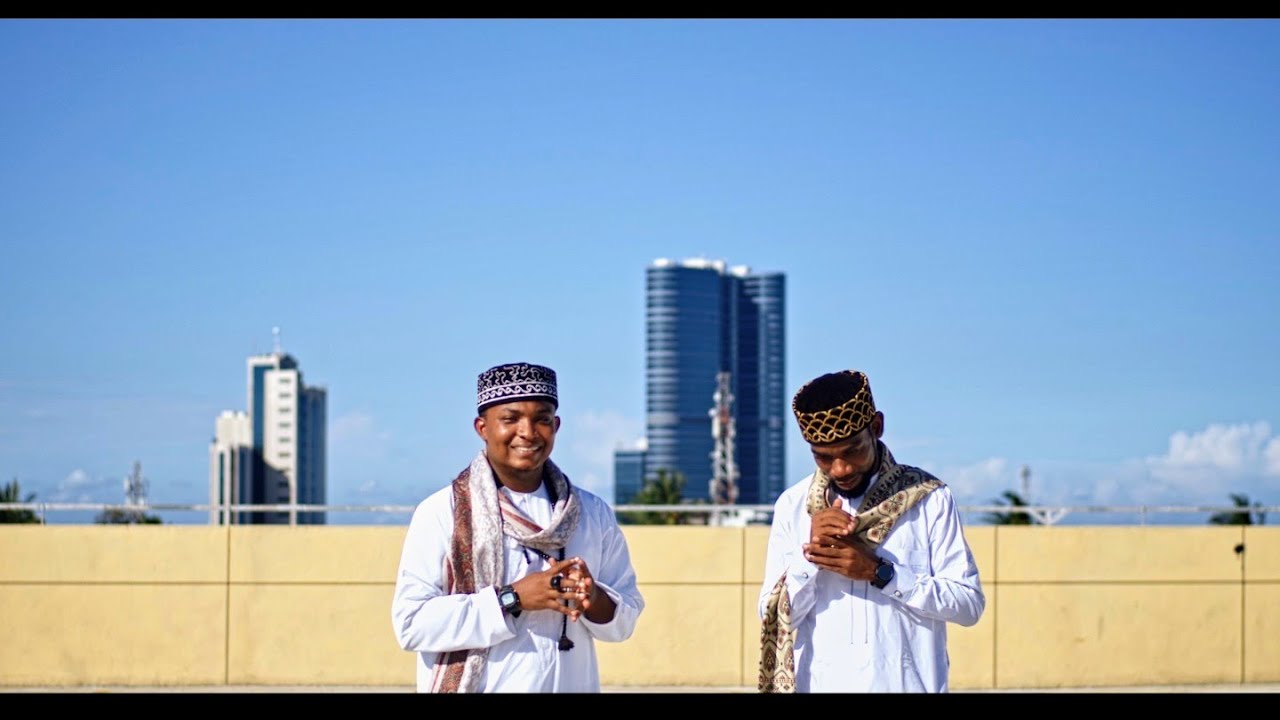 HASSAN UWESU & RAMADHAN ELBAYTU AHBAB RASULI (official video)أحباب الرسول