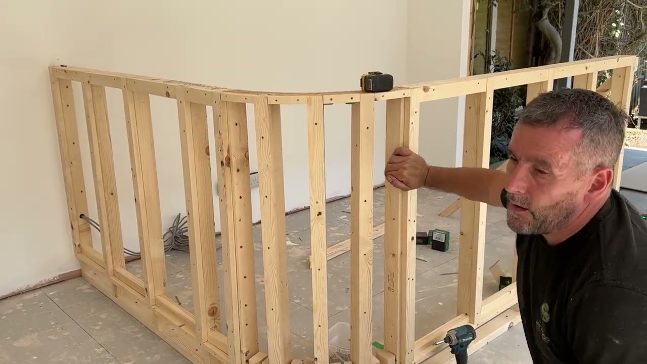 How to build a curved home bar