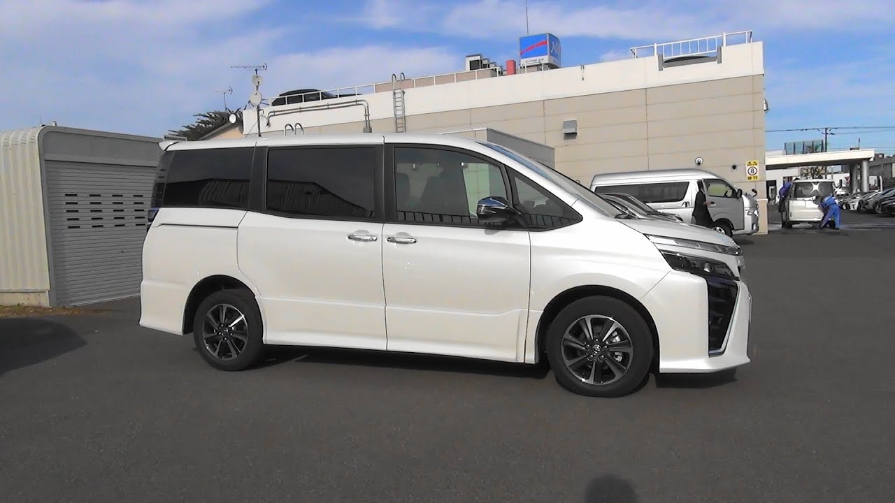2020 MC TOYOTA VOXY KIRAMEKI Ⅲ 2.0L 4WD - Exterior & Interior