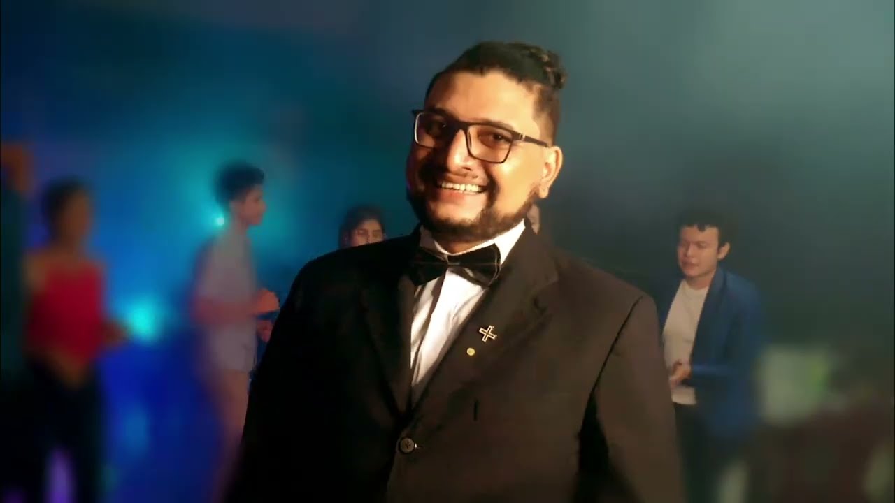 Ulloa - Conectada Para Mi (Video Oficial | Vice City Resto Bar)