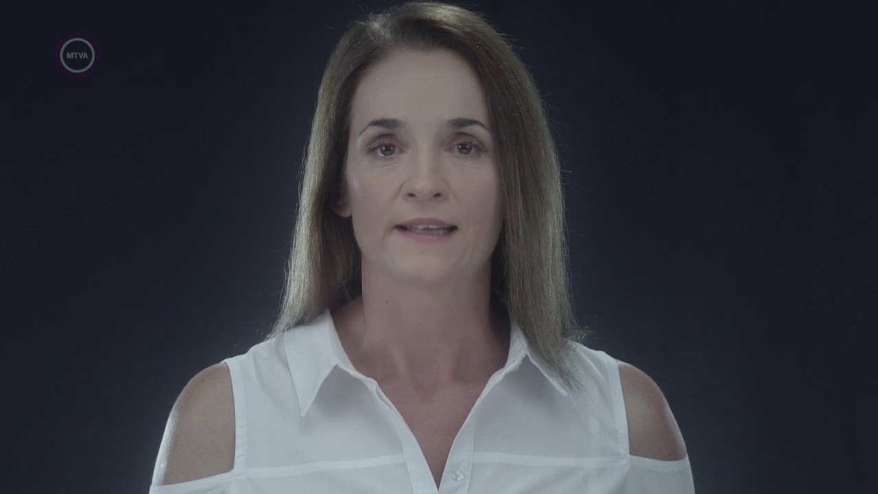 Hervay Gizella: Étellel, csenddel - Huszárik Kata (Vers mindenkinek)