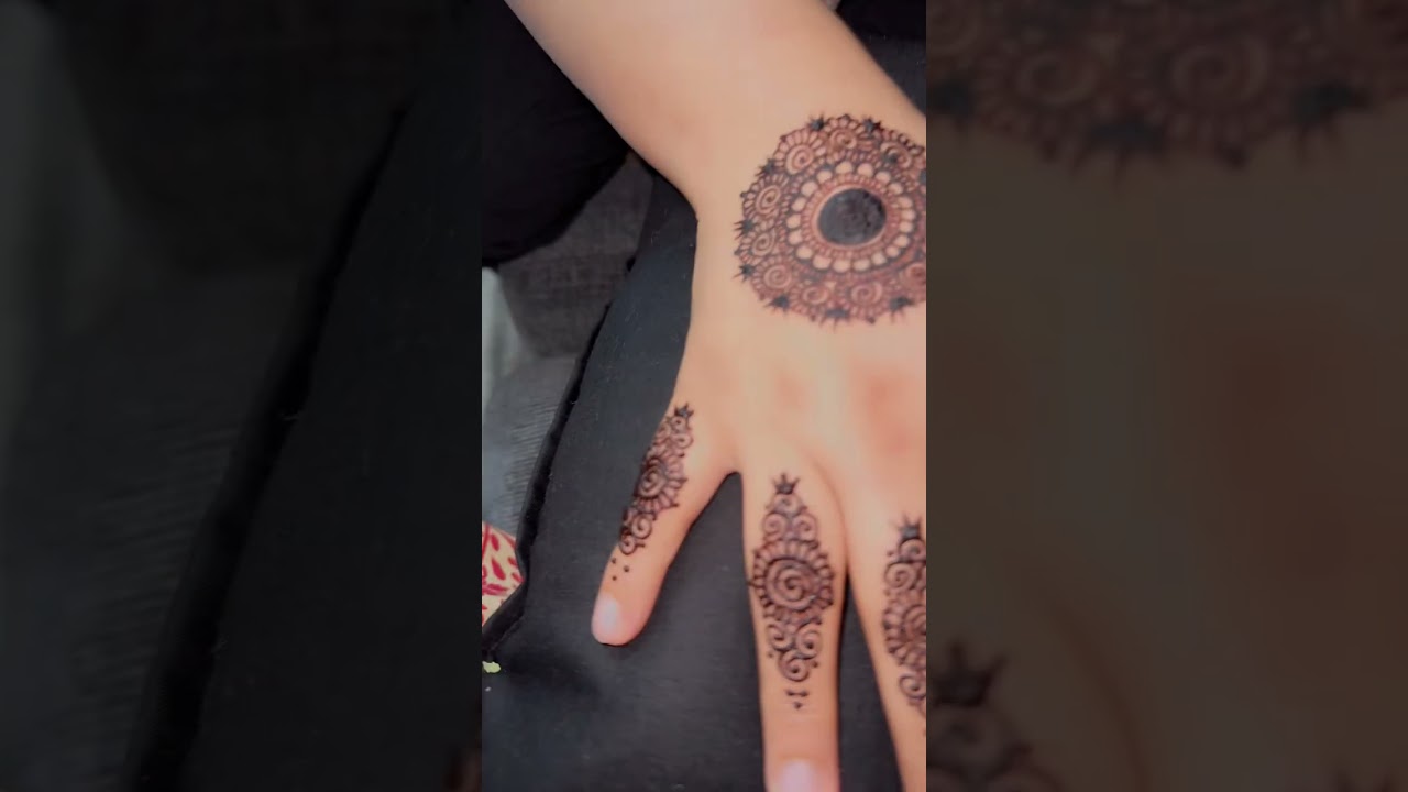 Elegant henna design &hearts;️✨stunning henna#hennalovers #henna Art#hennadesign