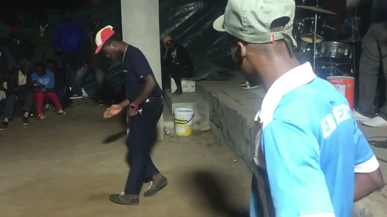 Magwaza 2022 live from Tjankwa area on a new year day wayitshaya