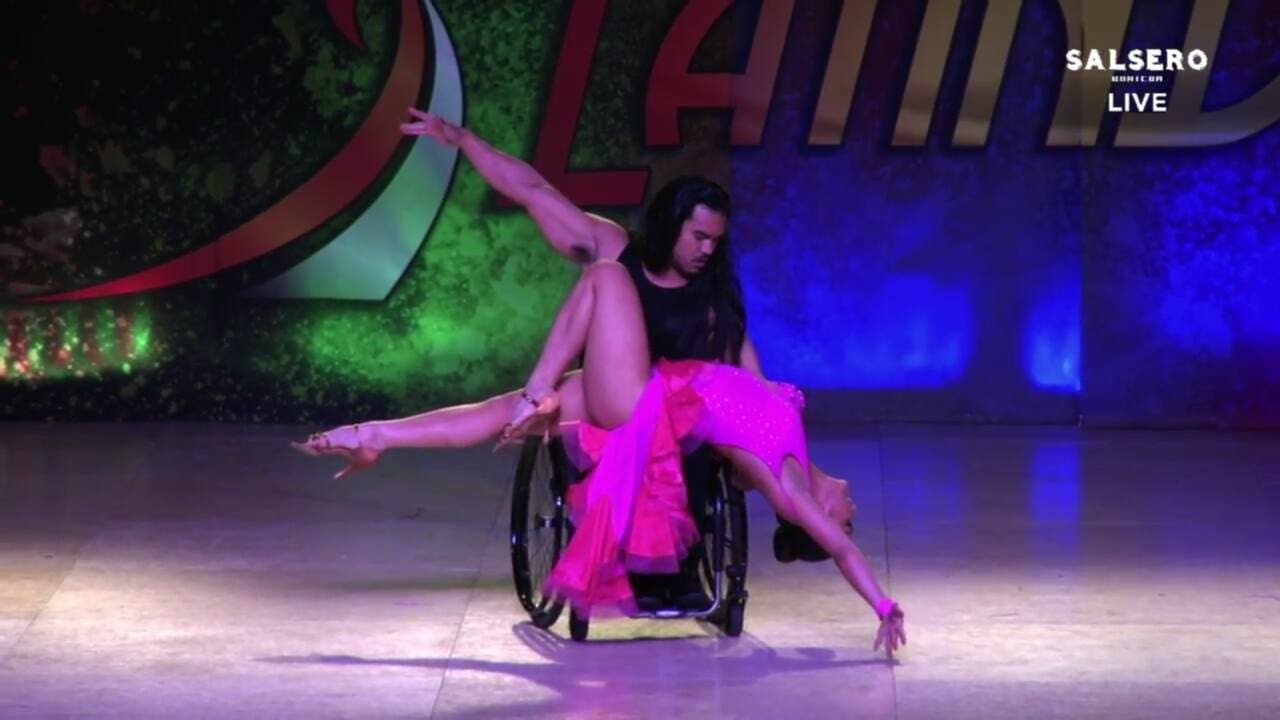 Marisa Hamamoto & Adelfo Cerame Jr, World Latin Dance Cup 2015 - Limitless Show - Wheelchair Dance