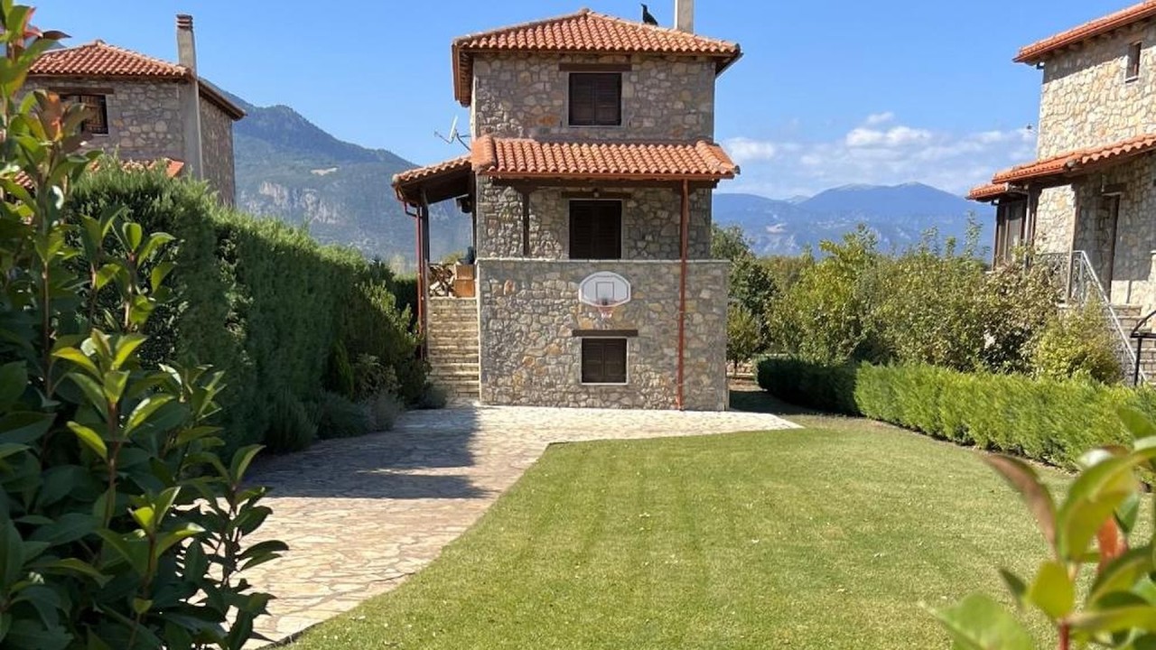 Mountain View - Full Villa | Eptalofos, Greece | Hotel Review 🛏️
