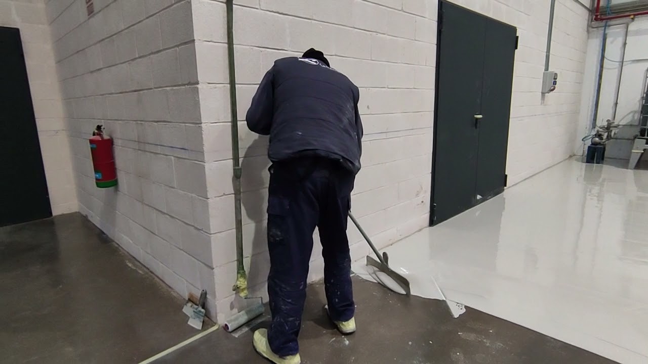 VIDEO Pavimento Industrial autonivelante poliuretano