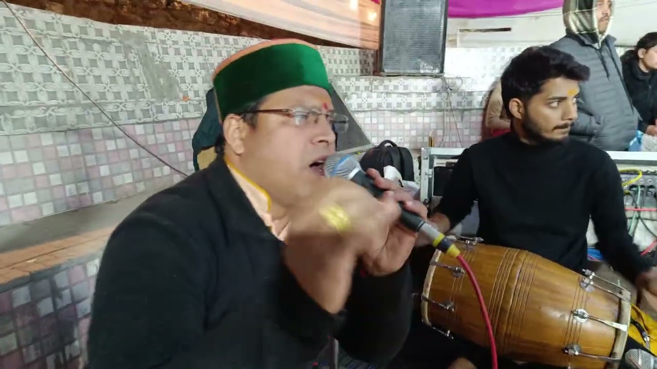 मधुर भजनों की श्रद्धा,ढोल-मंजीरों की ताल पर झूमती भक्ति,और हर हृदय से उठता एक ही नाम “हर हर महादेव”🔱