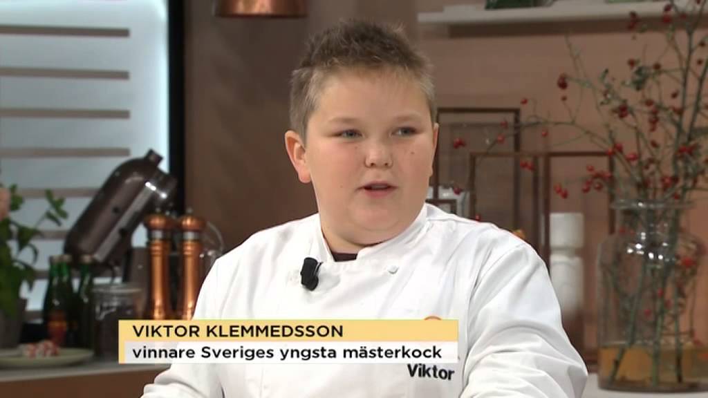Sveriges yngsta mästerkockar halloweenbakar ruskigt gott snask - Nyhetsmorgon (TV4)