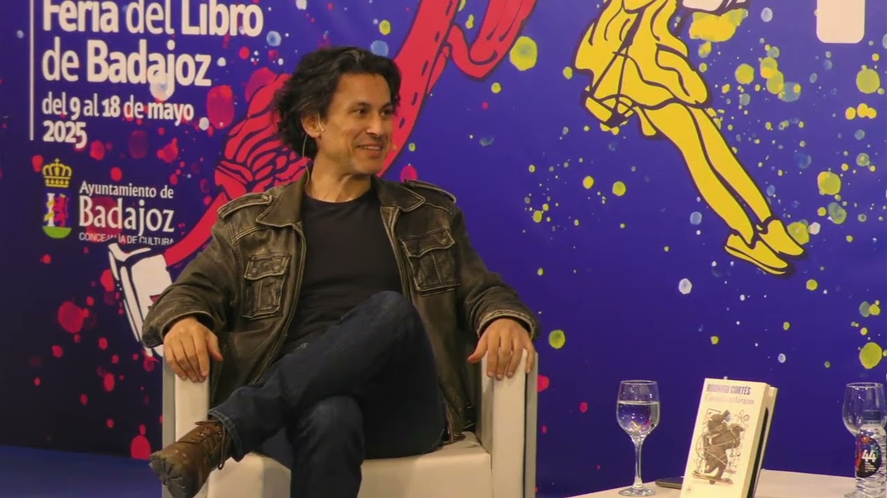 Conferencia de Rodrigo Cortés en la Feria del Libro de Badajoz
