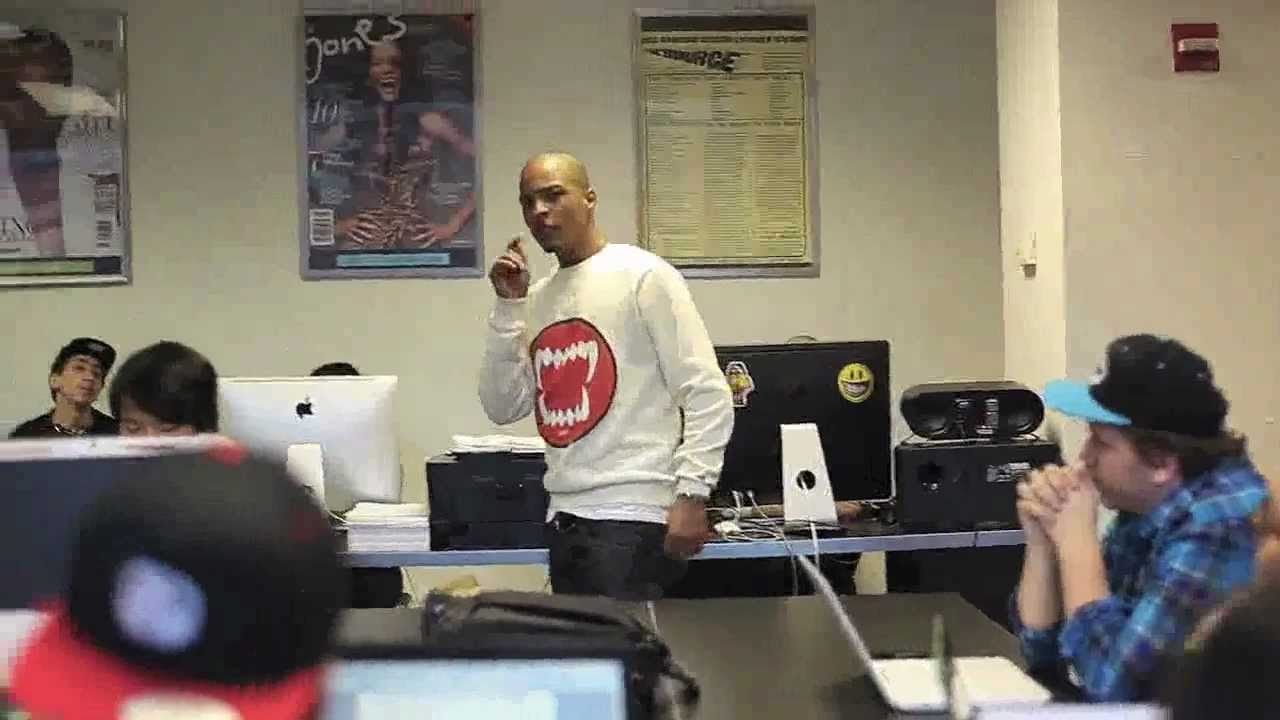 SIYA THE LOST MP3'S INTRO BY T.I