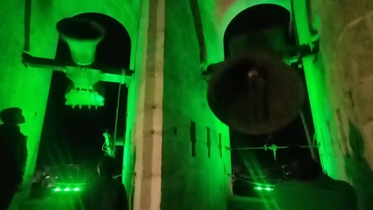 Vol general de les campanes del Fadrí (Arribada de la Romeria de les Canyes)