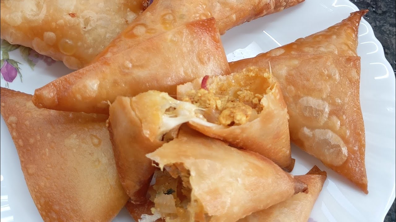 live chess chicken samosa