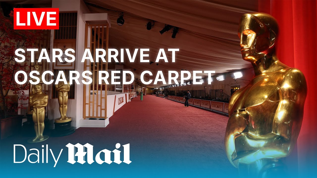LIVE | Stars Arrive for the Oscars