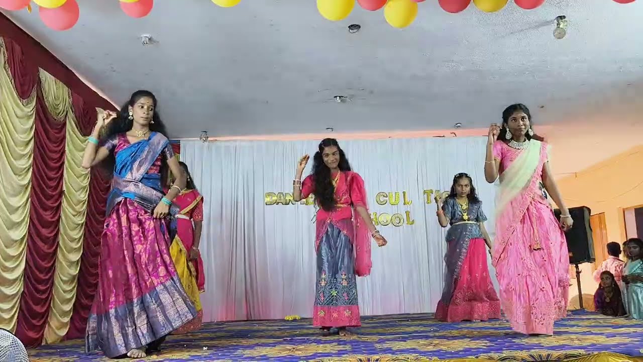 Make the moves with 10th girls dance