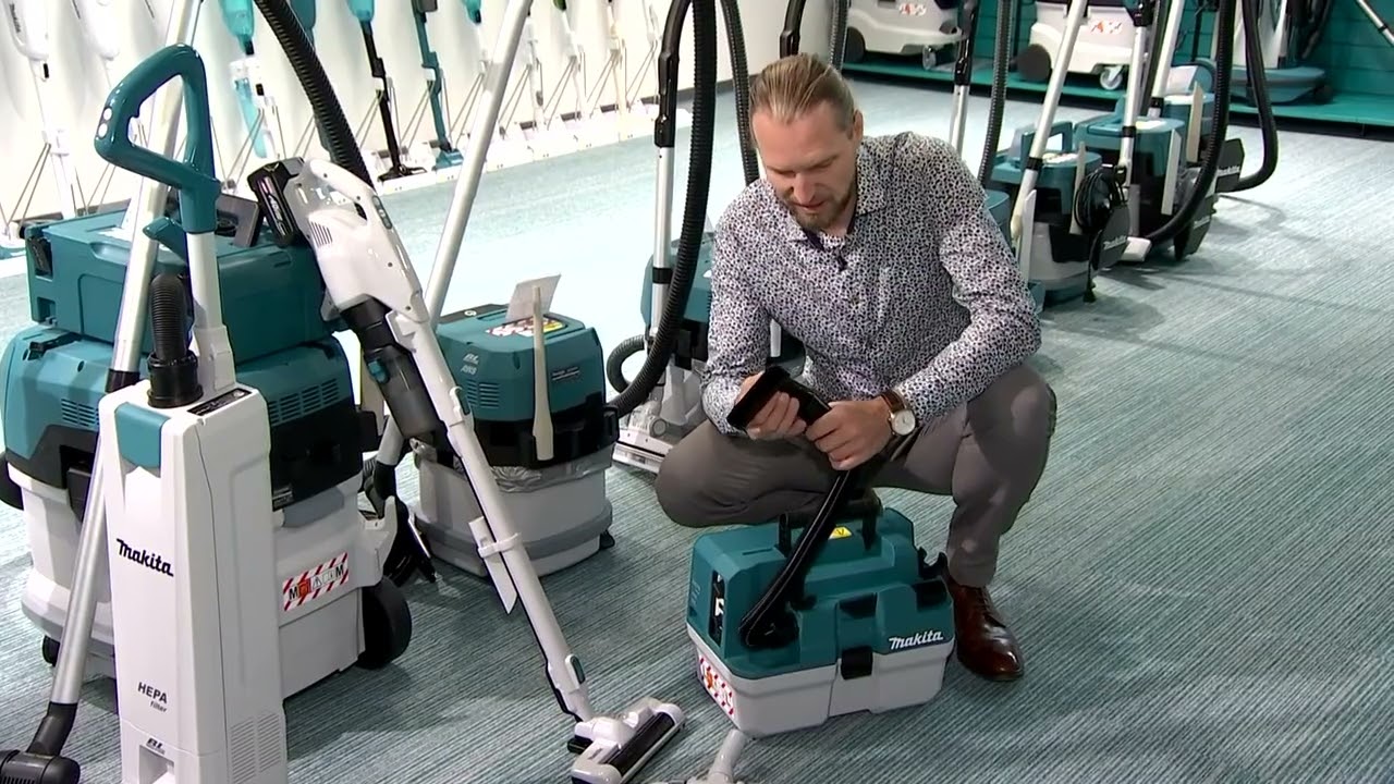 Makita XGT tolmuimejad CL004G ja VC013GL ning pöörleva harjaga põrandaotsik