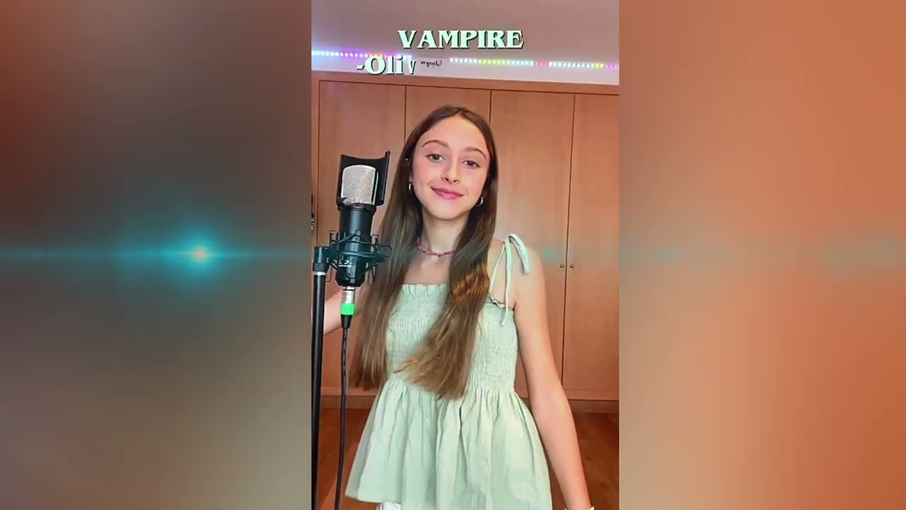 Blanca Miralles canta Vampyre de Olivia Rodrigo | La Voz Kids 2022 | Cover impresionante