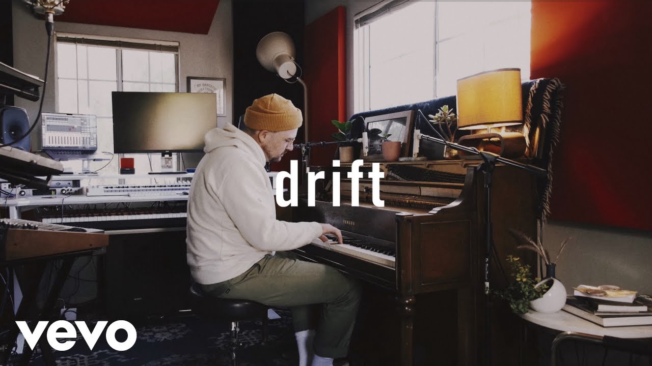 D. Ellsworth, Daniel Ellsworth - drift (oficjalny teledysk)