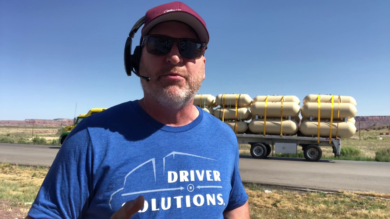 How To: Shift Gears in a Semi Truck without Grinding