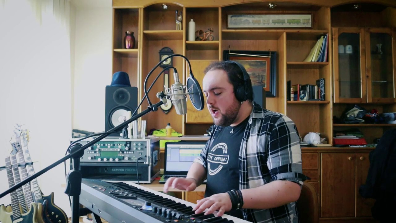 Carlos Voces - Bohemian rhapsody (Tributo a Queen en acústico)