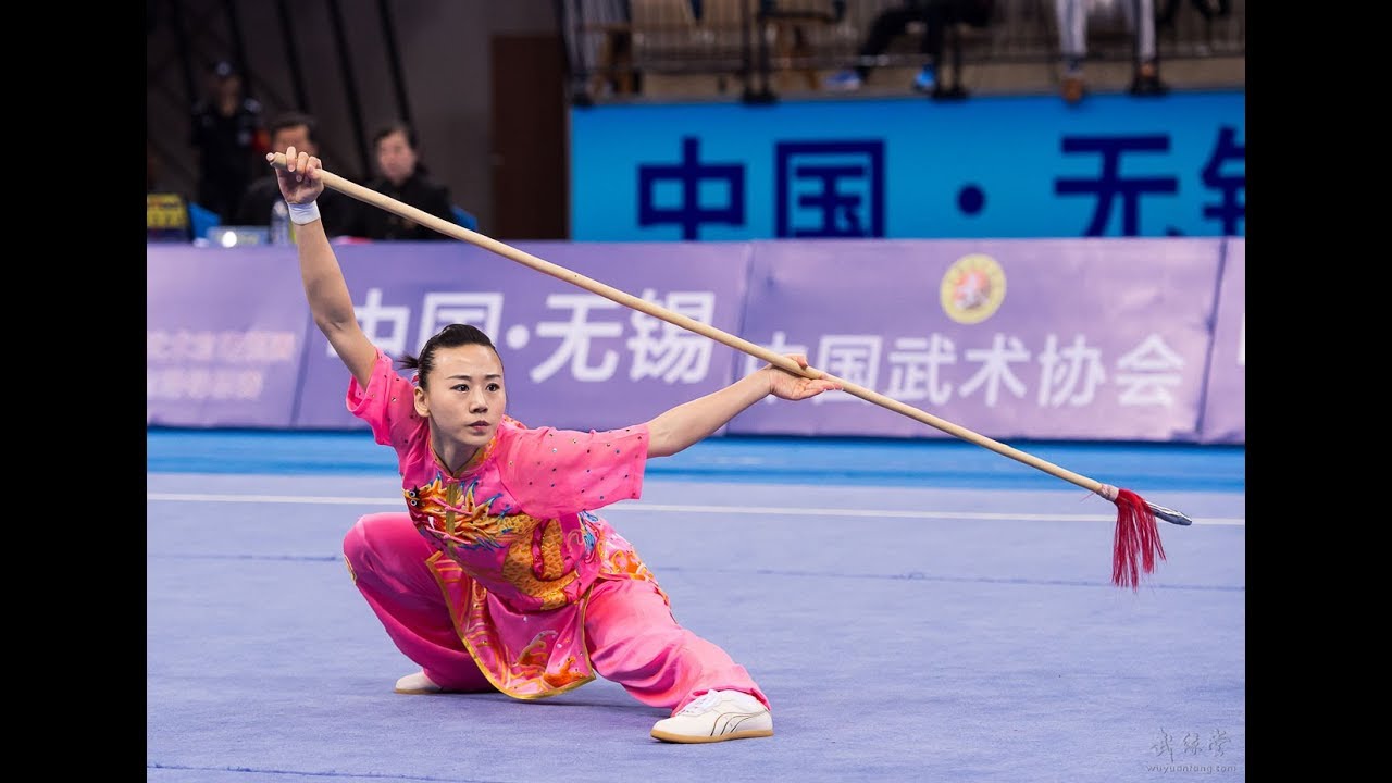 Women's Qiangshu 女子枪术 第1名 河北队 阚文聪 9.70分 he bei kan wen chong