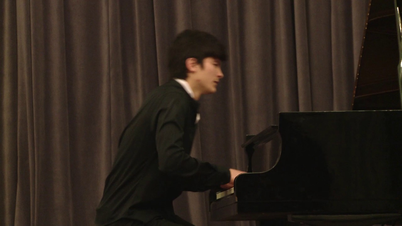 Arsenii Mun (piano) 2016-02-17
