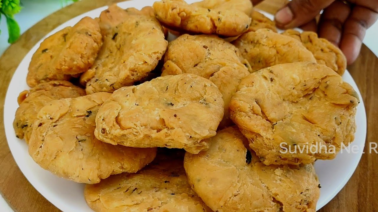 हलवाई जैसी परफेक्ट खस्ता नमकीन मठरी बनाने की विधि | Mathri Recipe | Methi Mathari Recipe