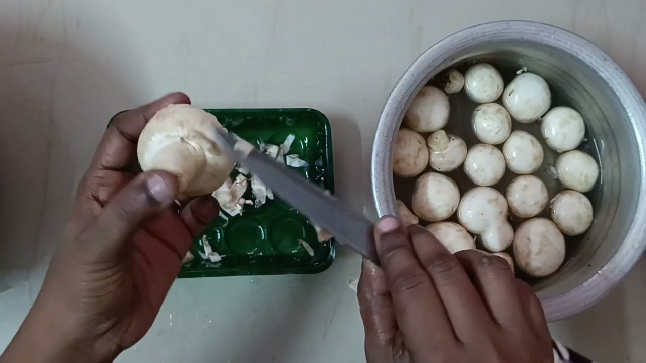 காளான் சுத்தம் செய்வது எப்படி@uniquecreative9393 #kalaancleaning#kalaan#காளான்