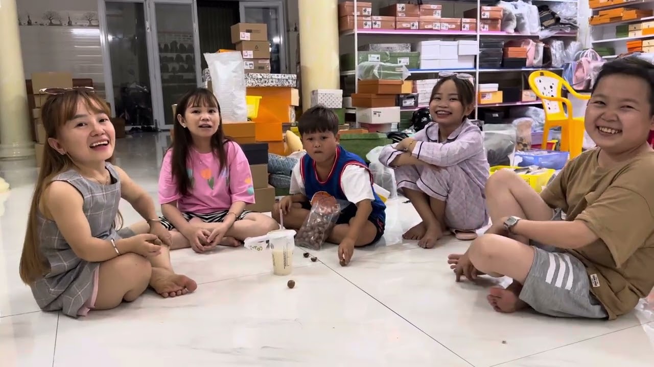 Tài Tí Tẹo chia sẽ lý do vì sao nghĩ ở công ty Độc Lạ và cảm nhận về nhau của các chị em