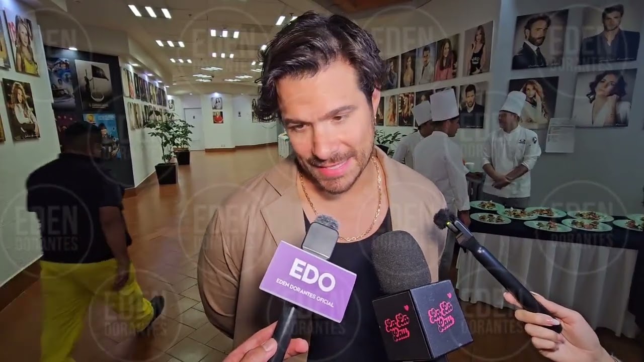 BRANDON PENICHE Le negaron trabajo por su color de piel Ahora protagoniza proyectos en Televisa 👏👏