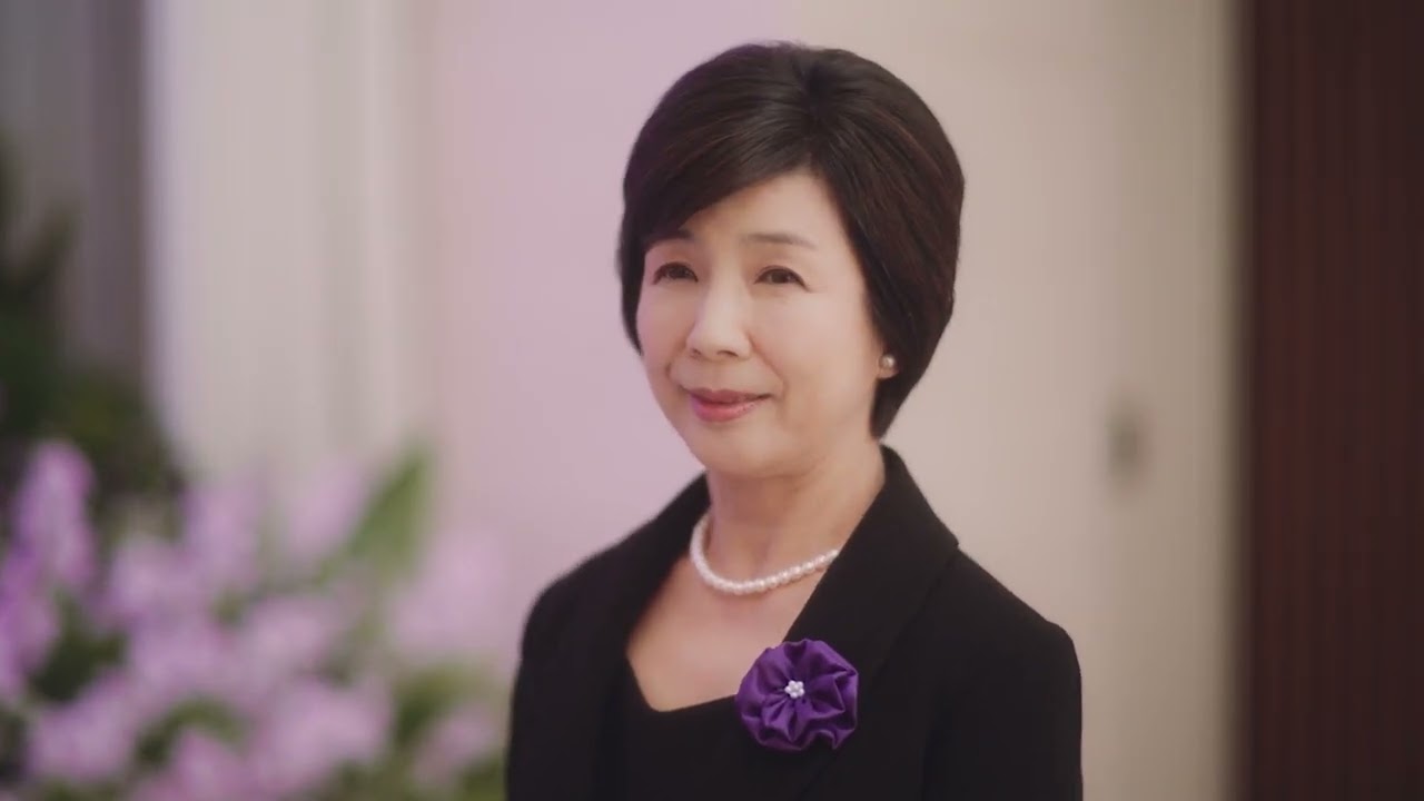 くらしの友葬儀CM「紫のスカーフ」篇（30秒）