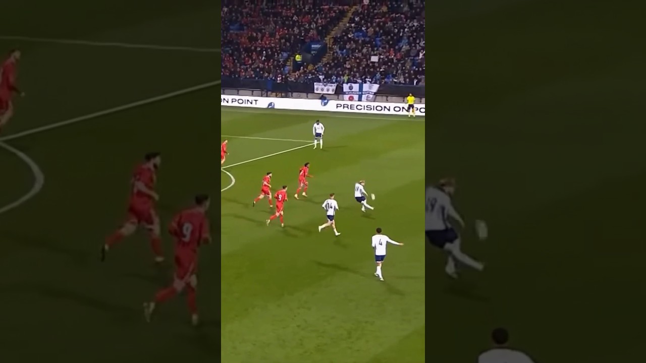 Liverpool star Harvey Elliott with ridiculous rabona style flick playing for England #soccer