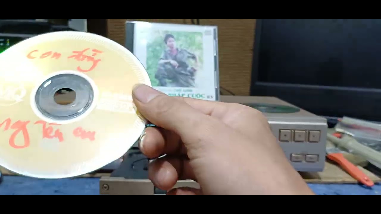 #Mazantz DR-700Đẹp kính coongBỉ sản xuất 🇧🇪🇧🇪🇧🇪Mắt Vam 1205 đọc tốt Size 44 ( đã bán Hà Nội) 