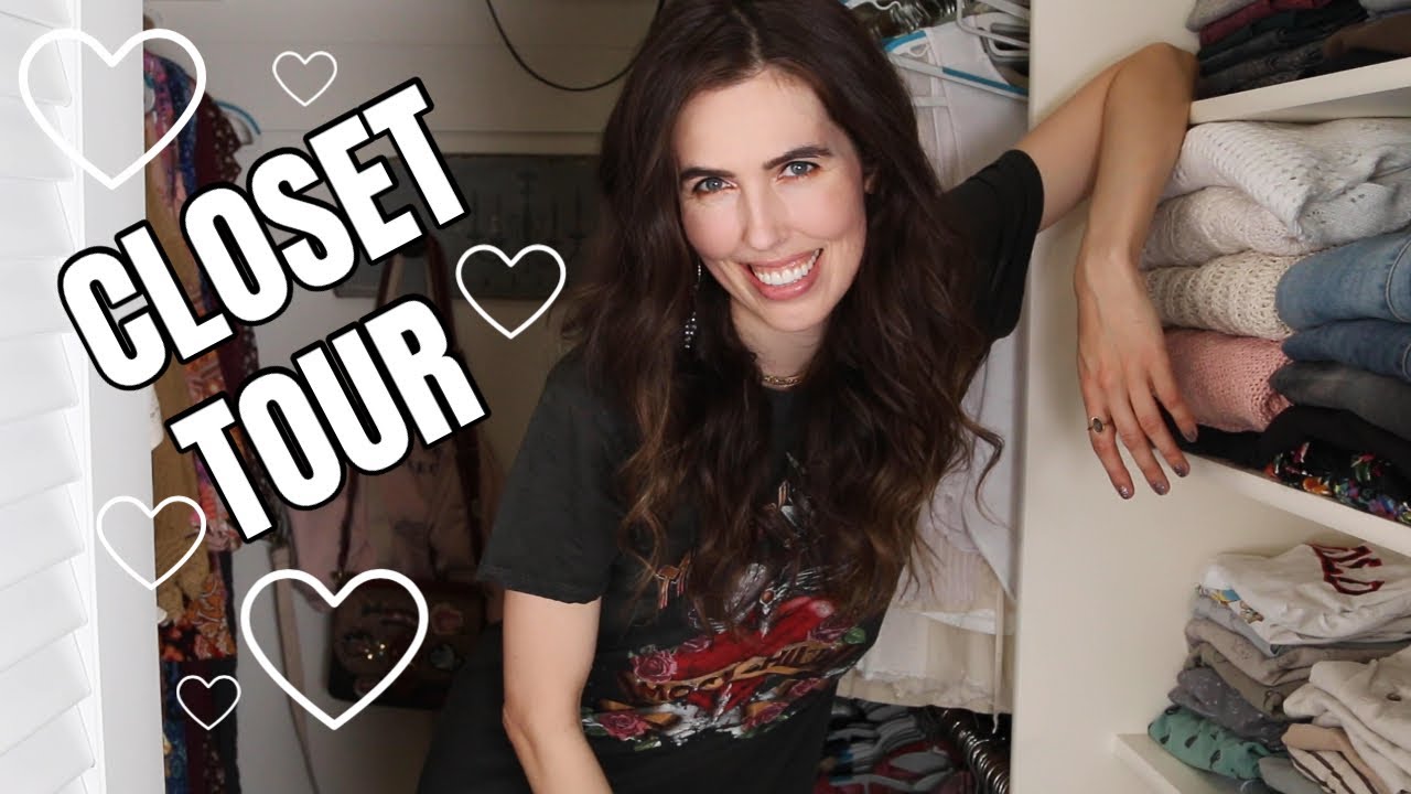 CLOSET TOUR