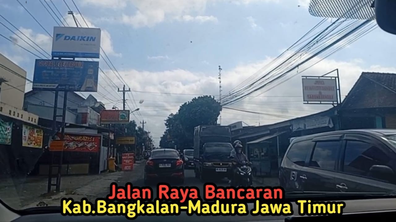 Jalan Raya Bancaran  Tanjung Bumi Kabupaten Bangkalan Madura Jawa Timur