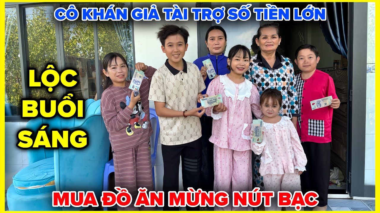 LỘC BUỔI SÁNG QUÁ BẤT NGỜ Cô Khán Giả Tài Trợ TIỀN LỚN MỪNG BÉ HẠT TIÊU ĐẠT NÚT BẠC | Đầu Bếp Tí Hon